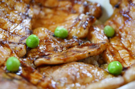 豚丼1000円（税込）