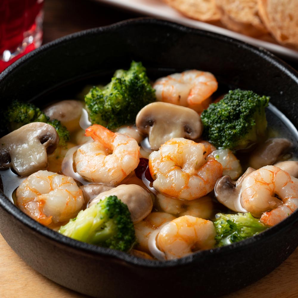 アヒージョ700円（税込）